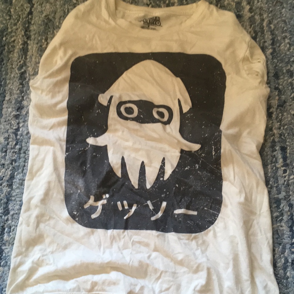 5 for $10 Super Mario ghost shirt